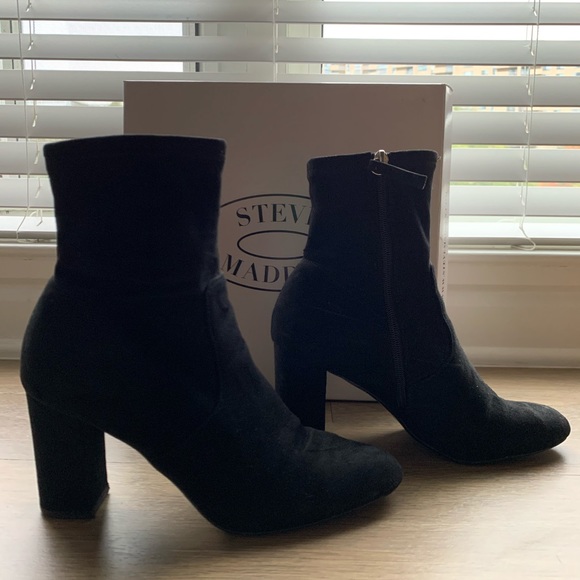 Black Suede Booties Boots Steve Madden - Picture 4 of 6